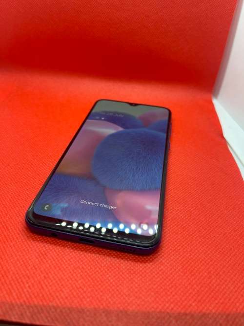 TRADE IN CLEARANCE : SAMSUNG A30s 64 GB