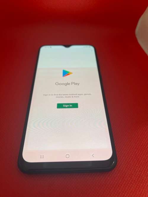 TRADE IN CLEARANCE : SAMSUNG A20 32 GB