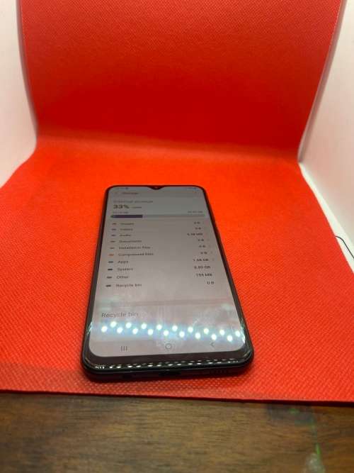TRADE IN CLEARANCE : SAMSUNG A20 32 GB