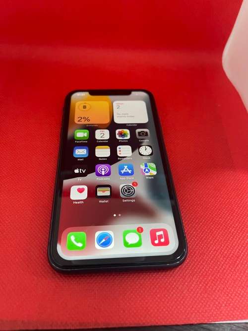 TRADE IN CLEARANCE : Apple iPhone 11 256 GB - No Face ID