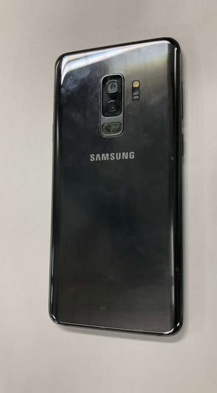 TRADE IN CLEARANCE : Samsung S9 PLUS