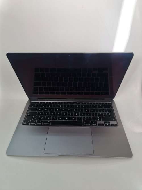 Apple MacBook Air 2020 preowned