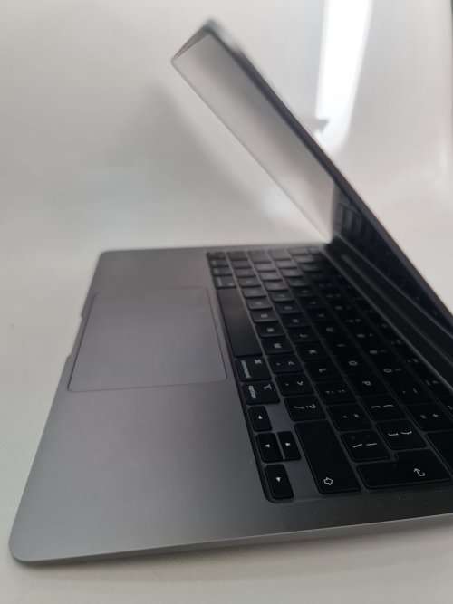 Apple MacBook Air 2020 preowned