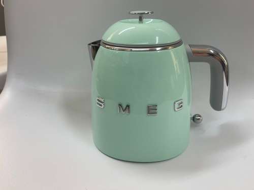 Smeg Retro Mini Kettle  - Pastel Green 0.8L
