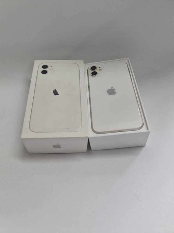 iPhone 11 128GB preowned