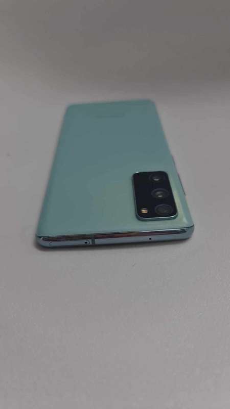 Samsung S20 Fe 128GB preowned