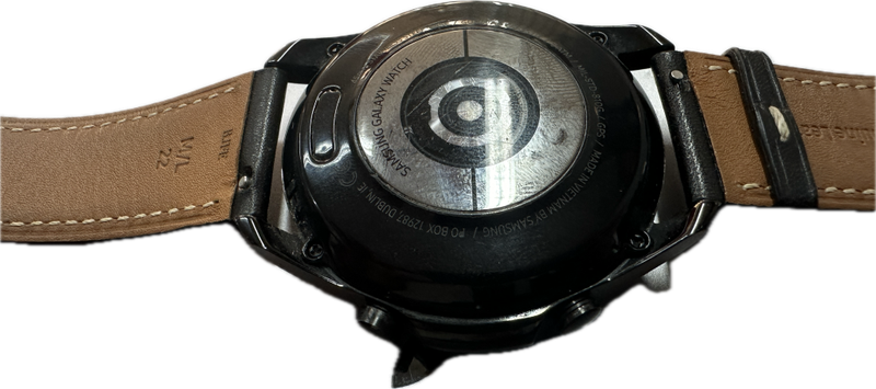 TRADE IN CLEARANCE  : SAMSUNG WATCH 3 - please read