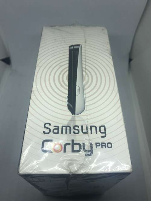 Collectors !!! BRAND NEW SEALED - Retro Phone Samsung Corby pro