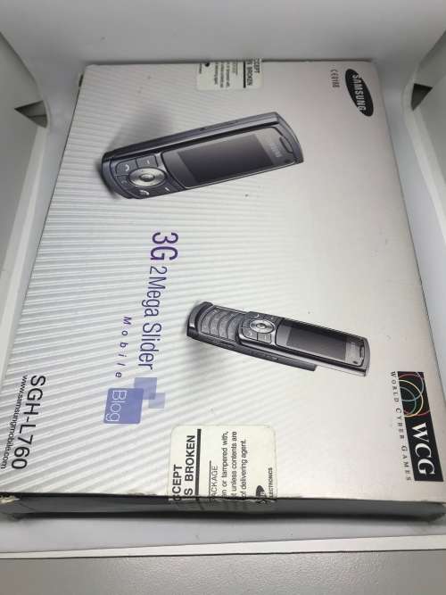 Retro Slide Phone - Samsung SGH-L760