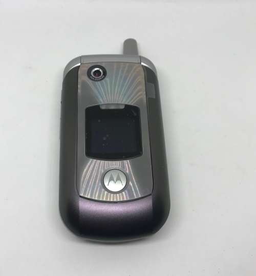 Retro Flip Phone - Motorola V975
