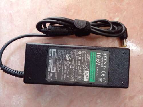 Sony Vaio 90W 19.5V 4.7A (6.5 x 4.4mm Pin) Replacement Laptop Charger