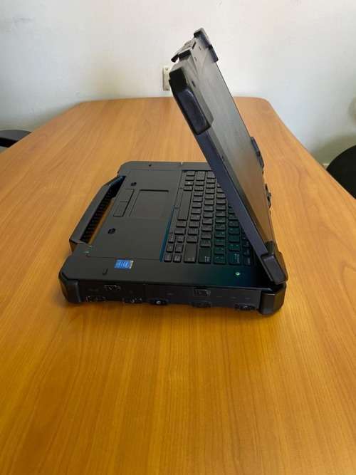 Dell Latitude 14` 4th Gen Rugged Extreme (7404) Laptop