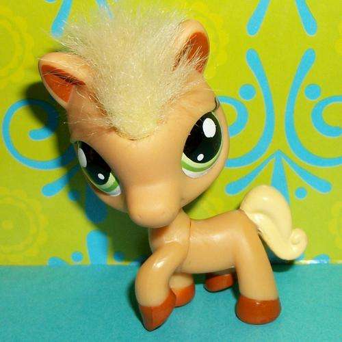 Littlest Pet Shop, Pony / Horse with Hair #2417