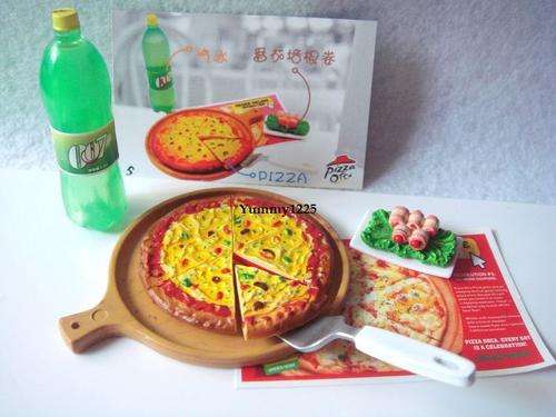 Miniature, Re-ment, Collectable Handmade Dollhouse Miniature - Pizza Set