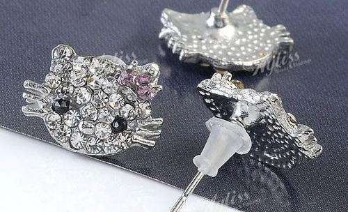 Hello Kitty Crystal Earrings - purple