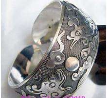 Lovely Bracelet / Bangle  in Tibetan Silver - dragon Design