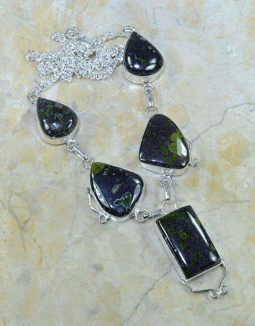 JASPER NECKLACE 20 3/4";