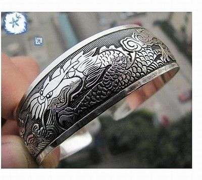 Lovely Bracelet / Bangle in Tibetan Silver - Dragon