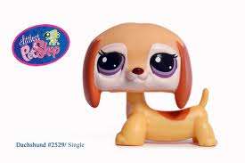 Last One - Littlest pet shop,  - Dachshund #2529, new in Box