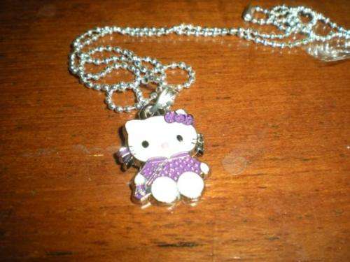 Hello Kitty Necklace - Sitting Purple
