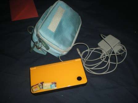 Nintendo DSi XL, Yellow Console - Secondhand
