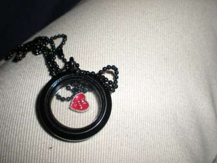 Living Memory Floating Charm Round Locket Pendant Necklace Black with Heart - FREE Crystals