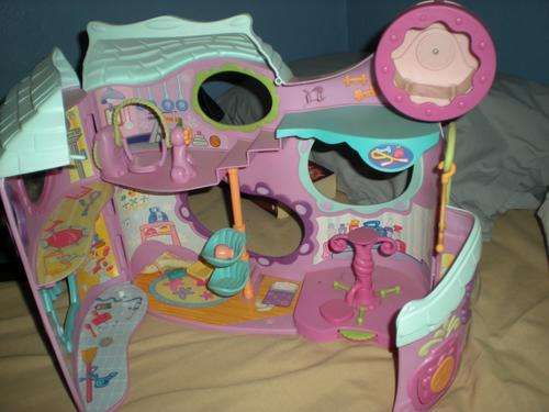 Littlest Pet Shop, secondhand  Fitness-Center-Playset- Playhouse