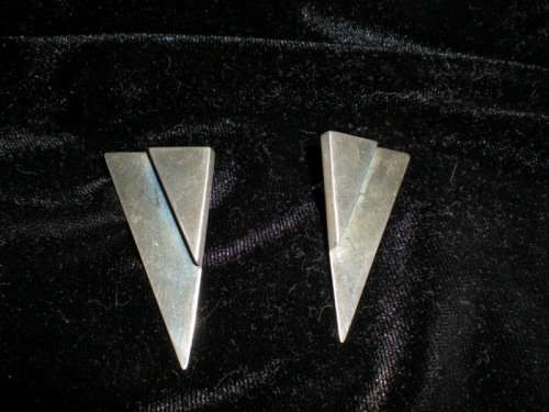 Stunning Post Earrings in 925 Sterling