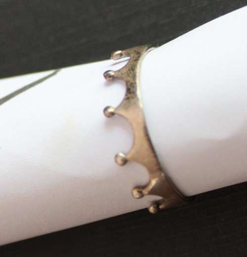 925 Sterling silver "Crown" Ring - size 8.5