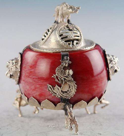 Chinese Jade Armored Leo Incense Burner Snake Lid