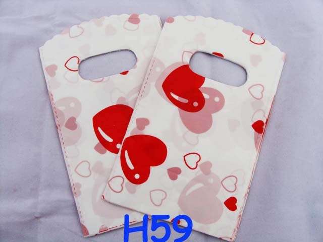 25 Plastic Bags, Hearts