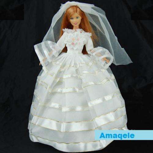 Barbie Clothes, Handmade, Wedding Dress in white with veil and free pair of shoes