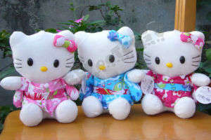 New Stock - only 2!! Hello Kitty Soft Toy, Set of 3 Hello kitty Dolls in Kimono