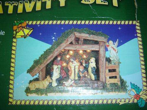 CHRISTMAS  Nativity Set
