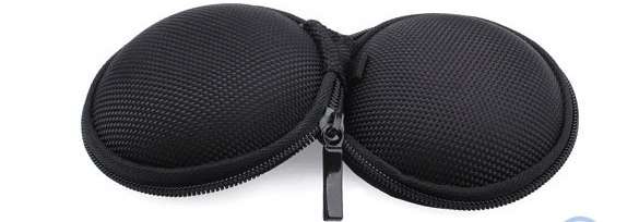 Carrying Case, Cover, Pouch, Bag for Earphones, MP3 player..