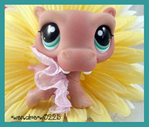 Only One, Littlest Pet Shop  Hippo 1415 with skirt