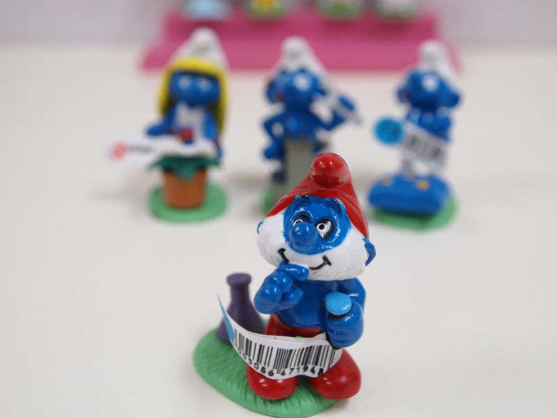 SMURF, and more Smurfs - Smurf Chef with Microphone