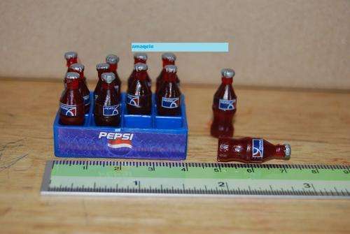 Miniature, Re ment, 1:12 Dollhouse Miniature Pepsi Crate - collectors Item