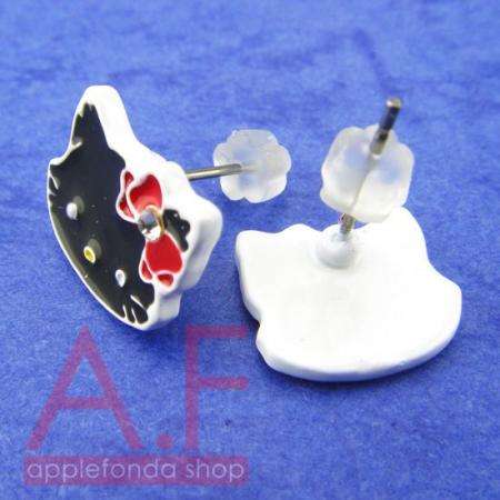 Hello Kitty Earrings Black