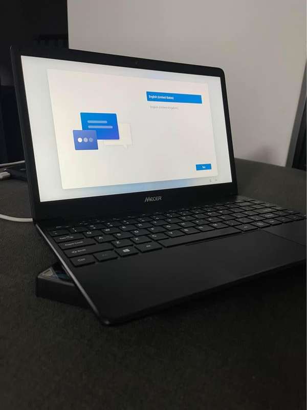 Mecer Laptop