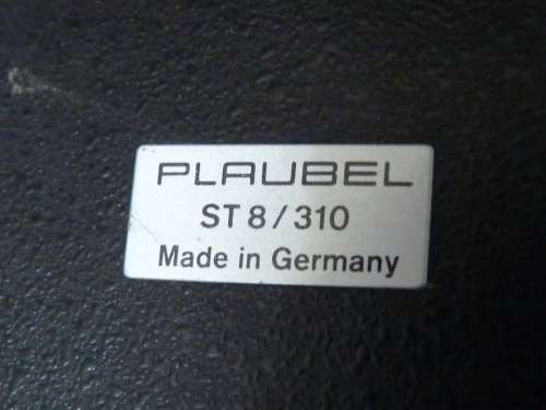 PLAUBEL PROFESSIONAL PHOTO STUDIO TRIPOD ST 8/310 ( ON ROLLS )
