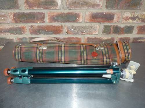 LINHOF ALUMINIUM TRIPOD green with LINHOF Head (2-way) incl. Original LINHOF Case -  collectors item