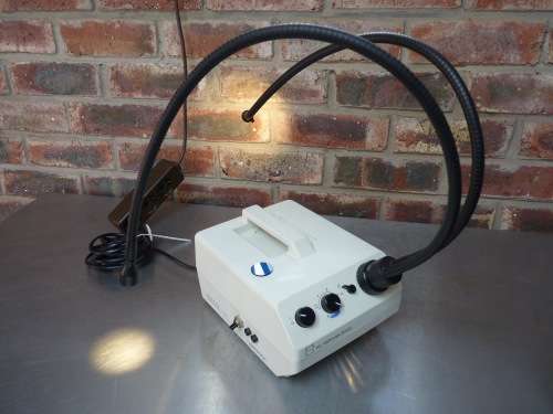 SCHOTT KL 1500 ELECTRONIC MACROLIGHT PLUS FOR STUDIO AND STILL PHOTOGRAPHY