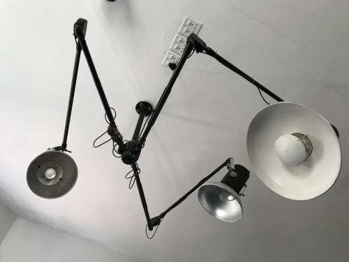 3 X Photo Studio Lights with Arm for Wallmount, System: HENSEL and BOWENS, working