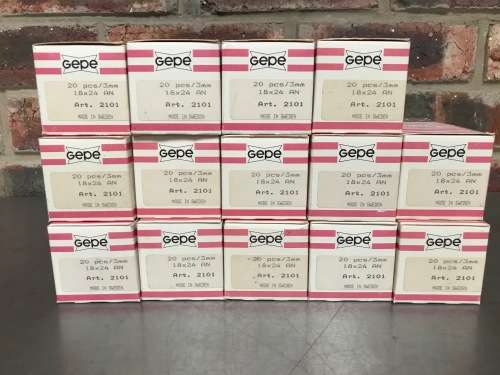 1 LOT OF 14 X GEPE #2101(20) GLASS SLIDES FOR 18X24 ANTI-NEWTON - never used