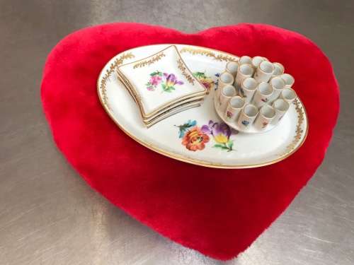 VINTAGE DRESDEN PORCELAIN Cigarette Holder Oval Tray and 3 Ashtrays - Germany