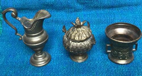 VINTAGE BRASS FIRGURES LOT 4 , PITCHER, POT,