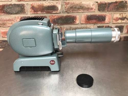 LEITZ PRADO 66 SLIDE PROJECTOR 250W with 2 LENSES FOR SLIDES 36MM AND 6X6 COLLECTORS ITEM