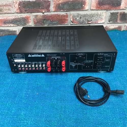 Pioneer A-307R Amplifier Stereo in very good condition