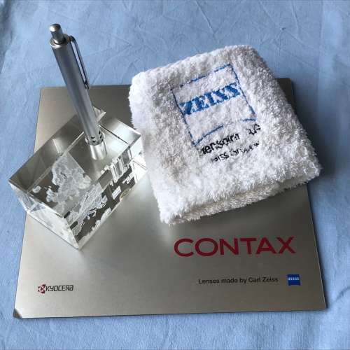 ZEISS LOT 1, 10 JAHRE (10 YEARS) CARL ZEISS CENTRE EUROPE GLASS-BLOCK WITH BALL-PEN